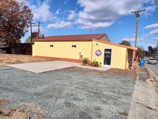 Plus de détails pour 602 Washington St, Graham, NC - Local d'activités à louer