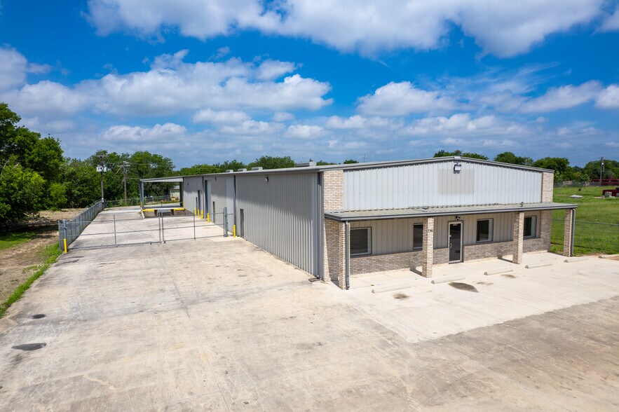 1141 Guadalupe Dr, Cibolo, TX à vendre - Photo de l’immeuble – Image 3 sur 11