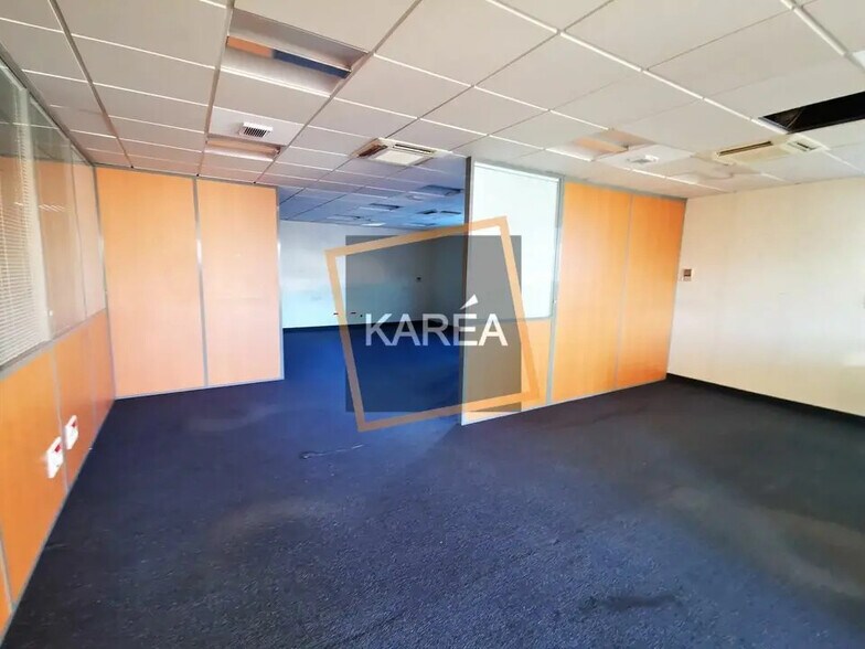 Bureau dans Torcy à louer - Photo de l’immeuble – Image 2 sur 8