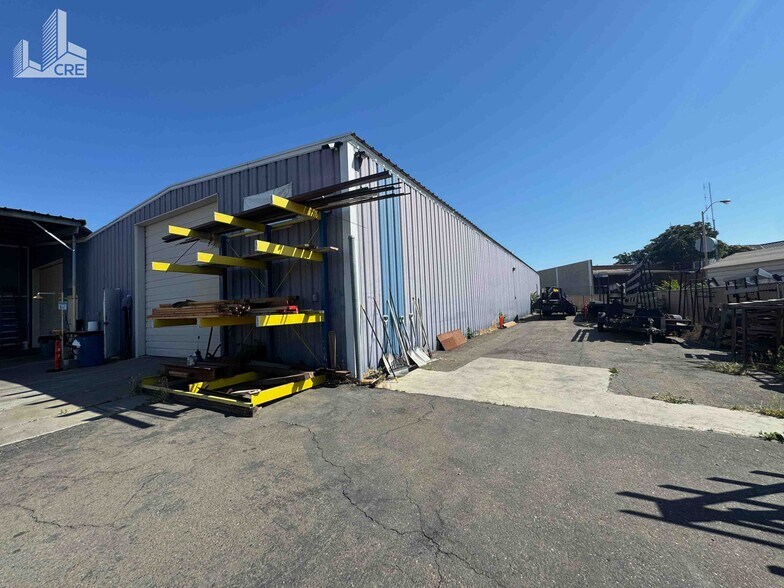 241 W A St, Dixon, CA à vendre - Photo de l’immeuble – Image 3 sur 9