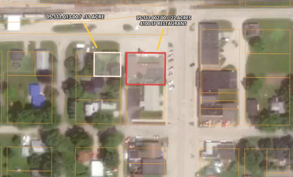 125 N Newton St, Middleton, MI à vendre - Photo de l’immeuble – Image 2 sur 2