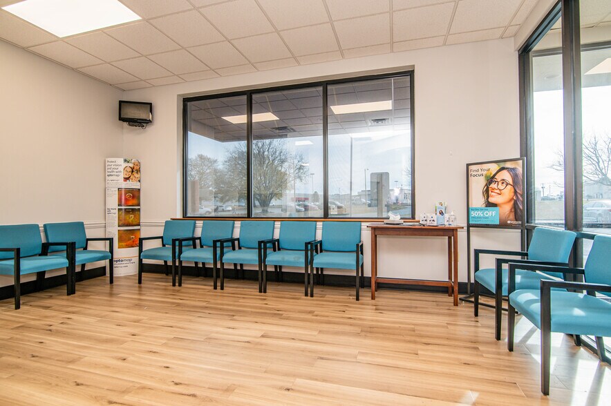 106 Long Cir, Roanoke Rapids, NC à vendre - Photo de l’immeuble – Image 3 sur 11