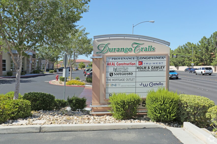5145 S Durango Dr, Las Vegas, NV à vendre - Photo de l’immeuble – Image 2 sur 6