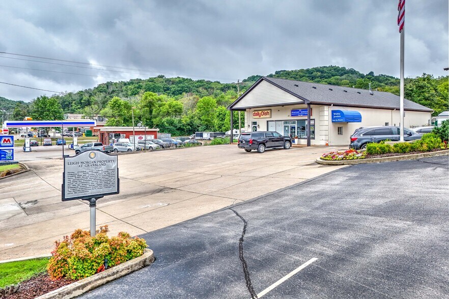 2197-2231 Hillsboro Rd, Franklin, TN à vendre - Photo principale – Image 1 sur 9