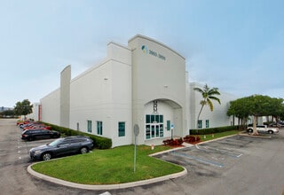 3500 SW 20th St, Pembroke Park, FL à louer Photo intérieure– Image 2 sur 6