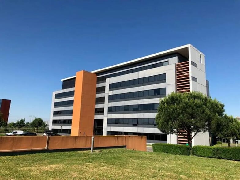 13 Rue Marie Louise Dissard, Toulouse à louer - Photo de l’immeuble – Image 1 sur 10