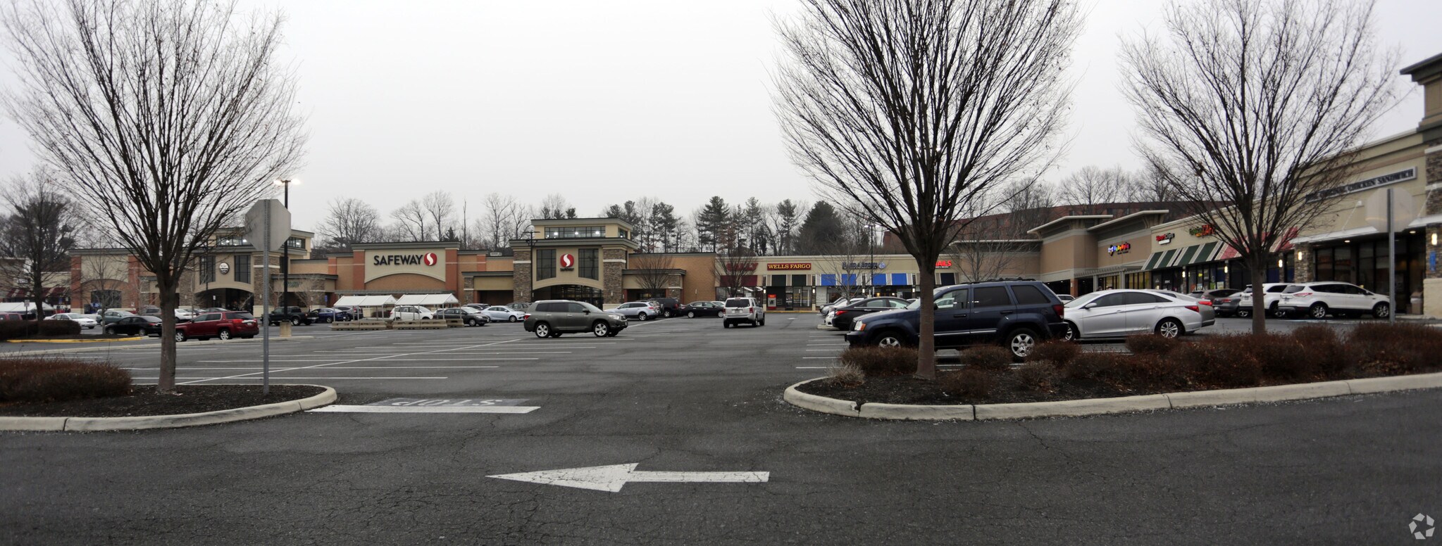6108-6124 Arlington Blvd, Falls Church, VA à louer Photo principale– Image 1 sur 11