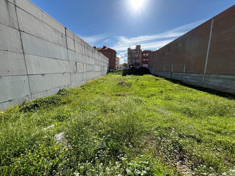 Terrain dans Santa Margarida de Montbui, Barcelona à vendre - Photo de l’immeuble – Image 1 sur 3