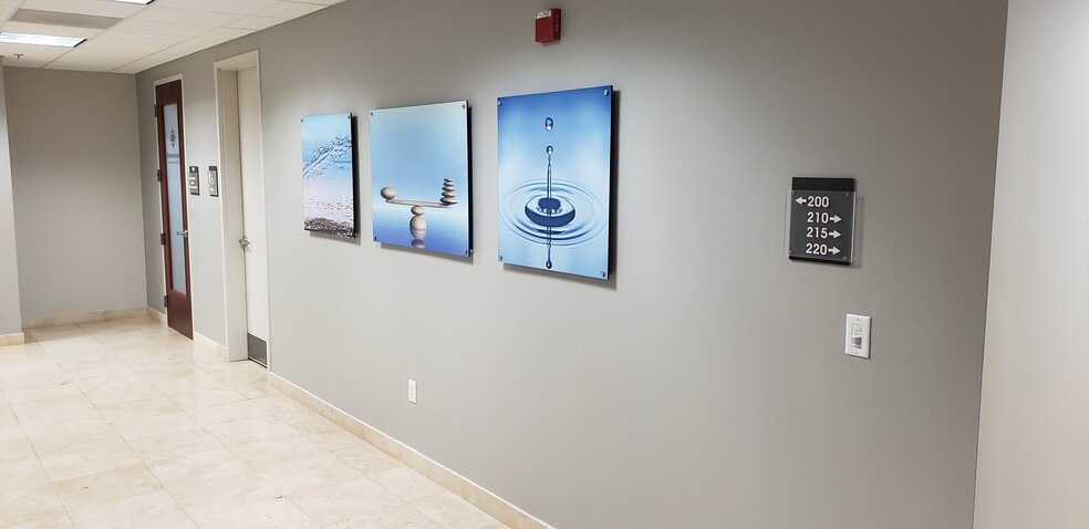 6803 Lake Worth Rd, Greenacres, FL à louer - Photo intérieure – Image 3 sur 5