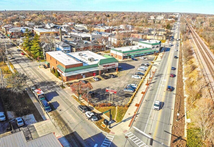 2130 Green Bay Rd, Evanston, IL à louer - Photo principale – Image 3 sur 7