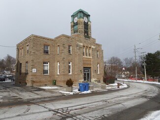 Plus de détails pour 70 Mill St, Halton Hills, ON - Logement à vendre