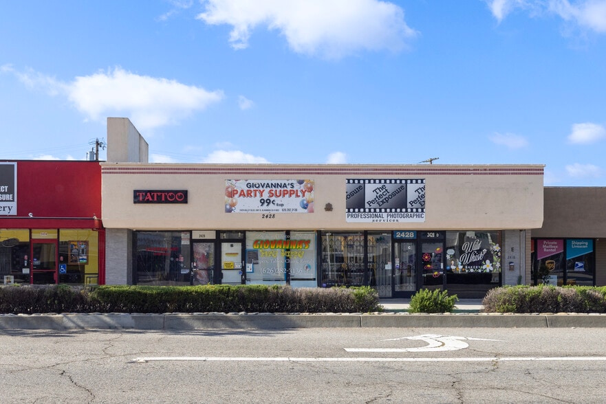 2428 W Valley Blvd, Alhambra, CA à vendre - Photo de l’immeuble – Image 1 sur 38
