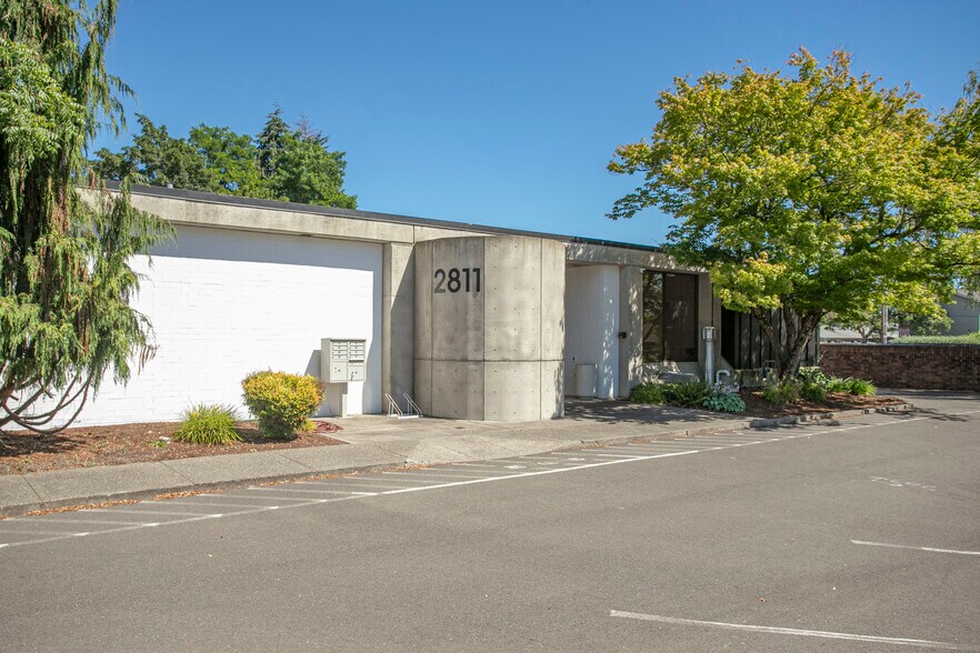 2811 E Evergreen Blvd, Vancouver, WA à vendre - Photo de l’immeuble – Image 2 sur 13