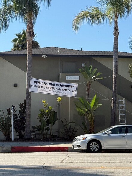 12044 W Washington Blvd, Los Angeles, CA à vendre - Photo de l’immeuble – Image 2 sur 10