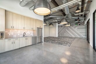 100 Progress, Irvine, CA à louer Photo intérieure– Image 1 sur 6