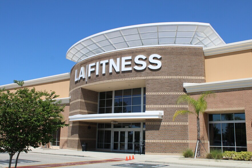 Goldenrod Rd, Orlando, FL à louer - Photo de l’immeuble – Image 2 sur 25