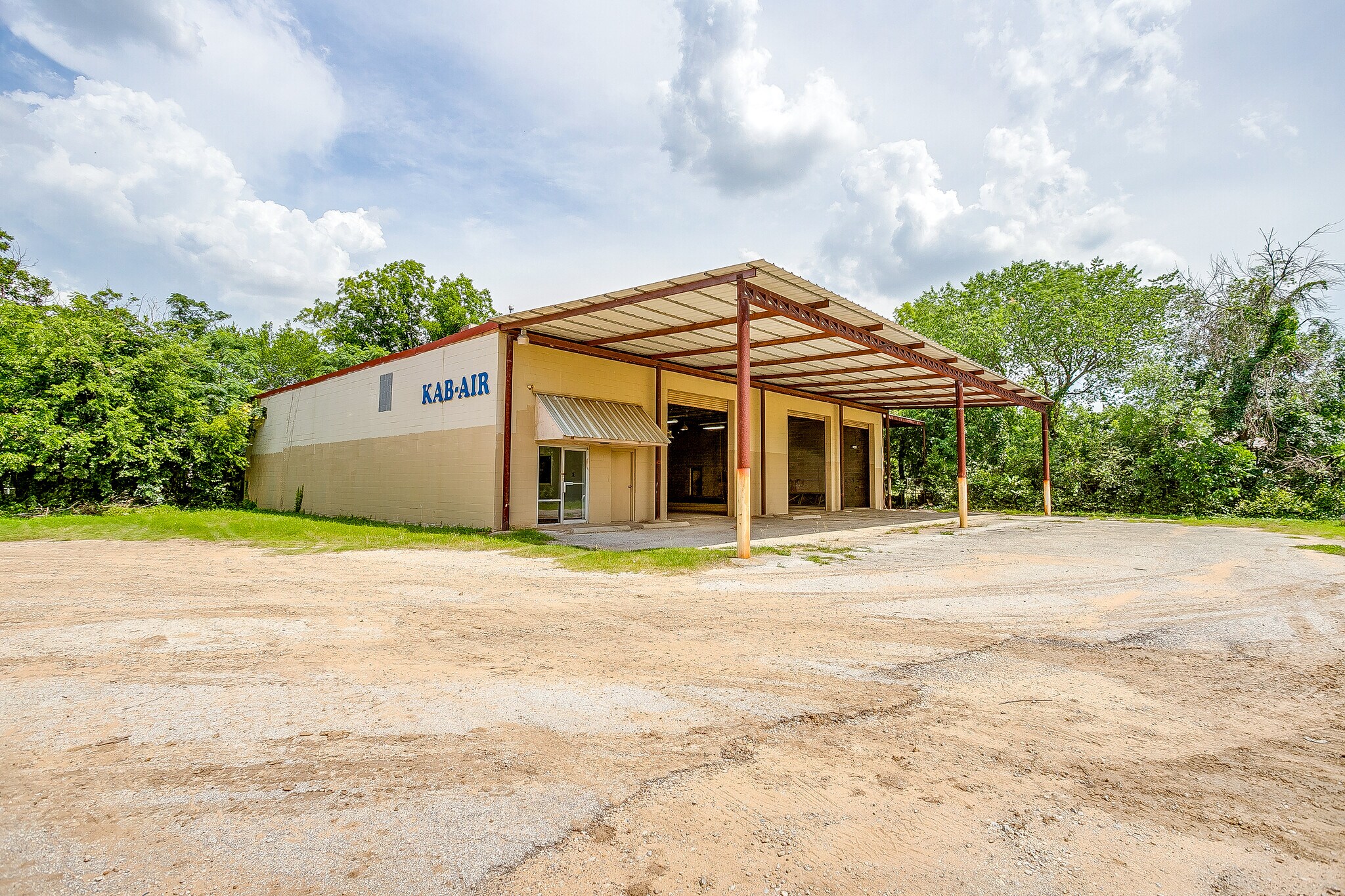 3808 E 1st St, Fort Worth, TX à louer Photo de l’immeuble– Image 1 sur 31