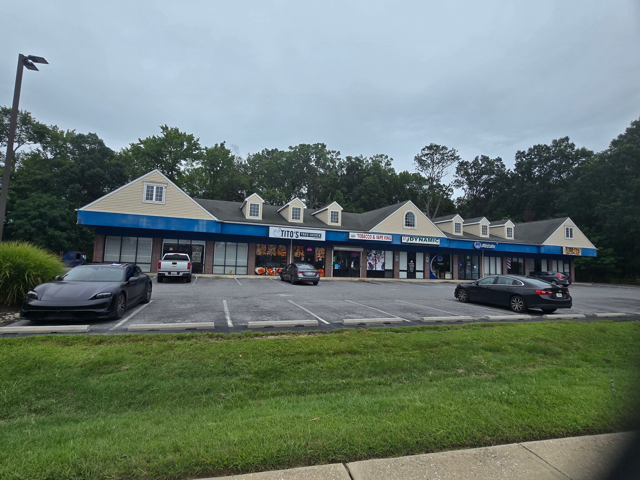 105 Carroll Island Rd, Middle River, MD à louer Photo de l’immeuble– Image 1 sur 11