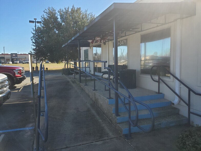4930 Barksdale Blvd, Bossier City, LA à louer - Photo de l’immeuble – Image 2 sur 6
