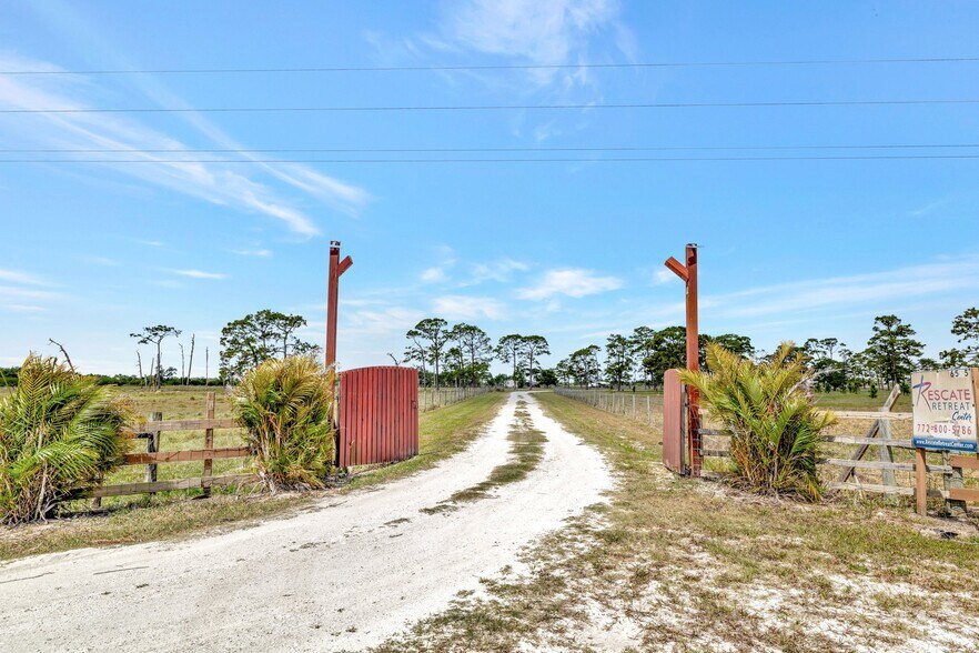 6575 NE 96th Ave, Okeechobee, FL à vendre - Autre – Image 2 sur 34