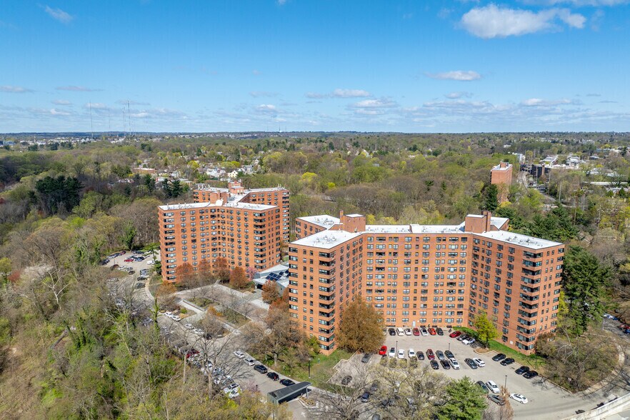 633 W Rittenhouse St, Philadelphia, PA à louer - Photo de l’immeuble – Image 3 sur 7