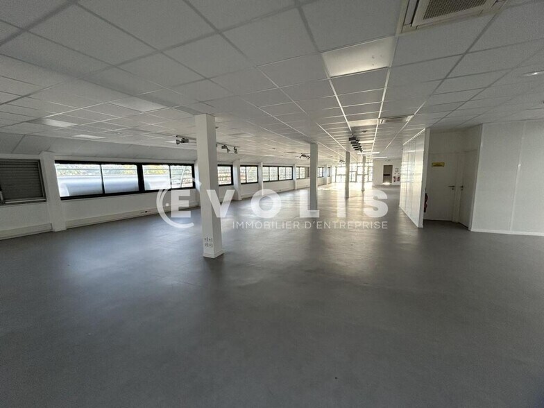 Bureau dans Mérignac à louer - Photo intérieure – Image 3 sur 8