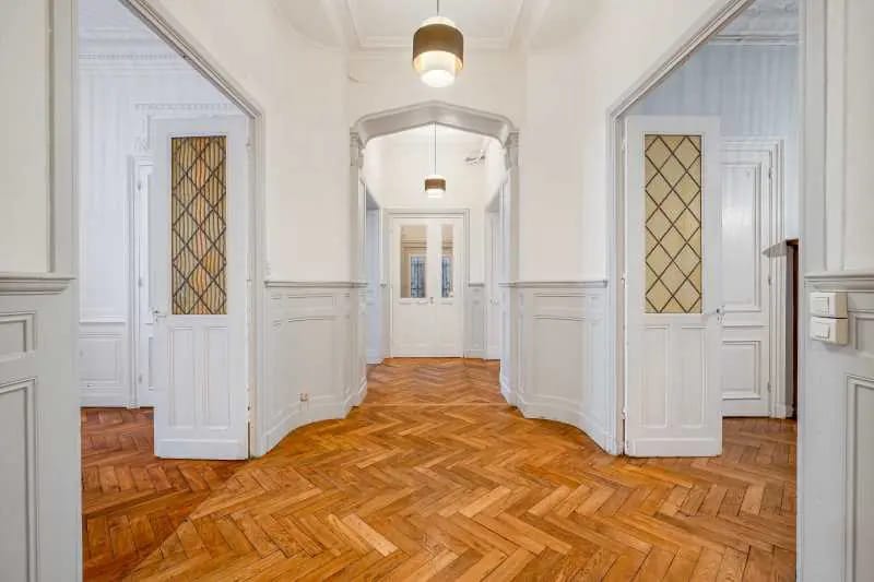 Bureau dans Lyon à vendre Photo de l’immeuble– Image 1 sur 12