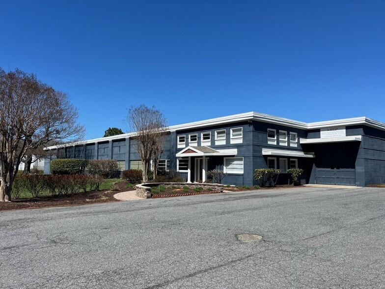 28370 Saint Michaels Rd, Easton, MD à louer - Photo de l’immeuble – Image 1 sur 26