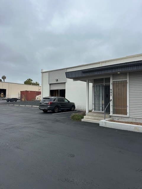 983 Vernon Way, El Cajon, CA à louer Photo de l’immeuble– Image 1 sur 8