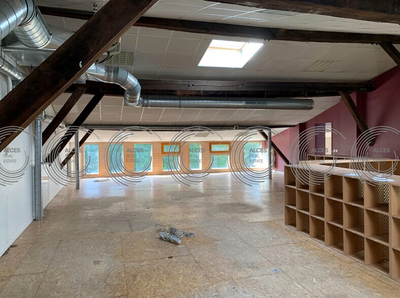 Bureau dans Bègles à vendre - Photo de l’immeuble – Image 2 sur 6