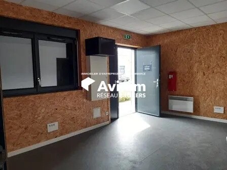 Local d’activités dans Rumilly à louer - Photo intérieure – Image 1 sur 3