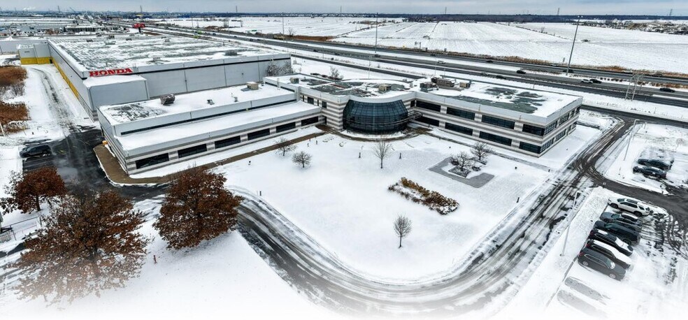 1750 Rue Eiffel, Boucherville, QC à louer - Photo de l’immeuble – Image 3 sur 16