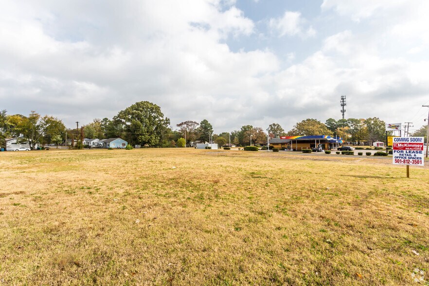 3100-3124 W Roosevelt Rd, Little Rock, AR à vendre - Photo de l’immeuble – Image 3 sur 3