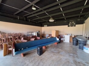 7040 State Highway 75 S, Huntsville, TX à vendre Photo intérieure– Image 2 sur 7