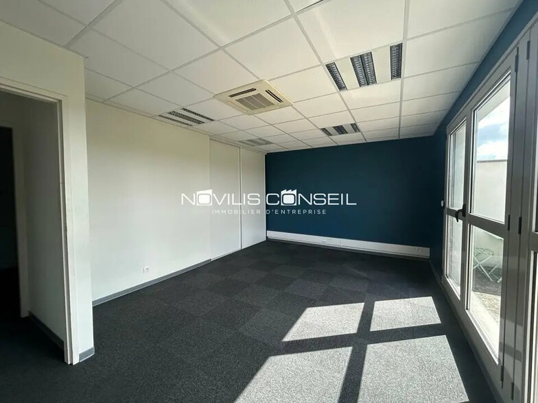 Bureau dans Tournefeuille à louer - Photo de l’immeuble – Image 1 sur 6