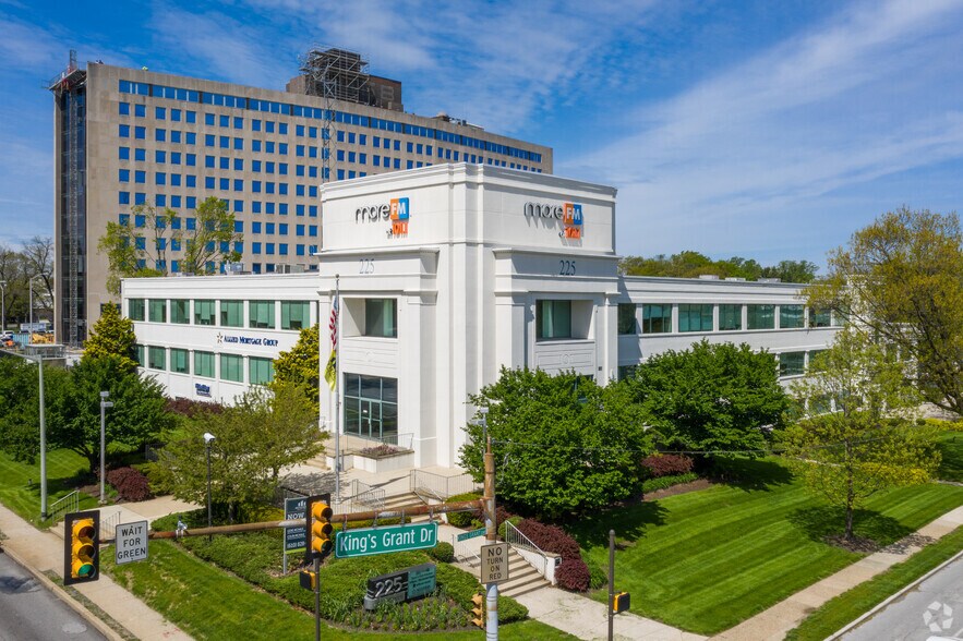 225 E City Ave, Bala Cynwyd, PA à louer - Photo principale – Image 1 sur 6