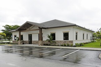 Plus de détails pour 6846 International Center Blvd, Fort Myers, FL - Bureau/Médical à louer