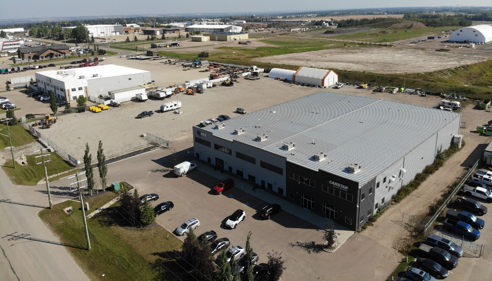 368 Saskatchewan Ave, Spruce Grove, AB à louer Photo de l’immeuble– Image 1 sur 19