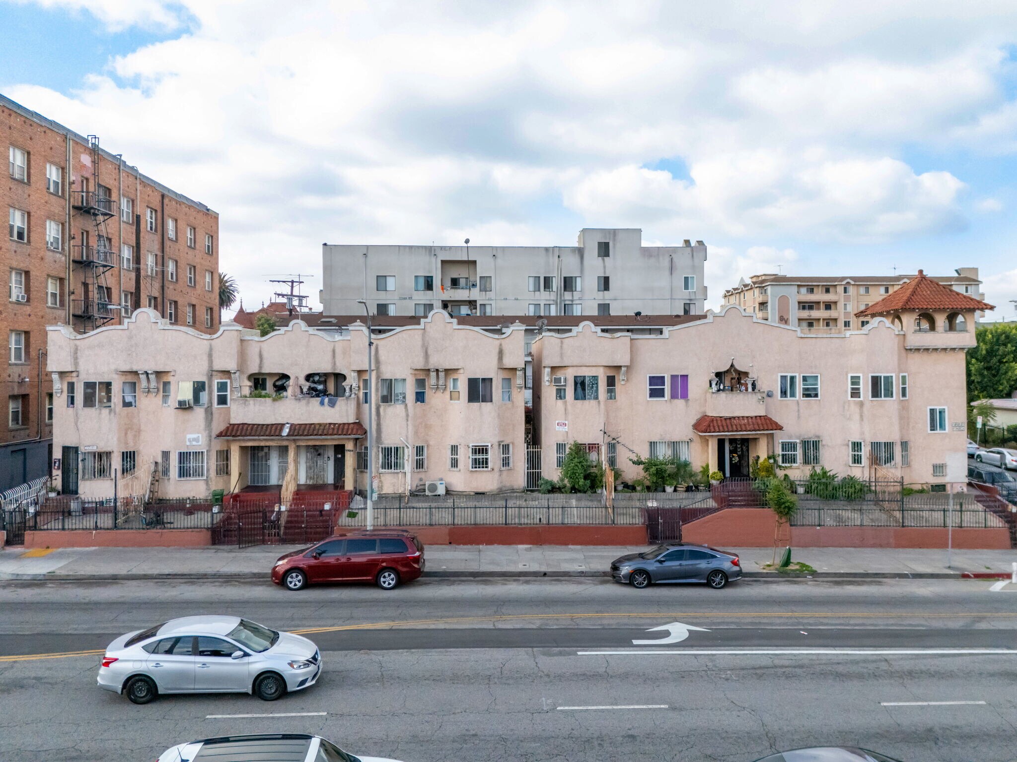 2214-2232 W 8th St, Los Angeles, CA à vendre Photo principale– Image 1 sur 8
