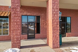 3012-3066 Village Park Dr, Plover, WI à louer Photo de l’immeuble– Image 1 sur 28