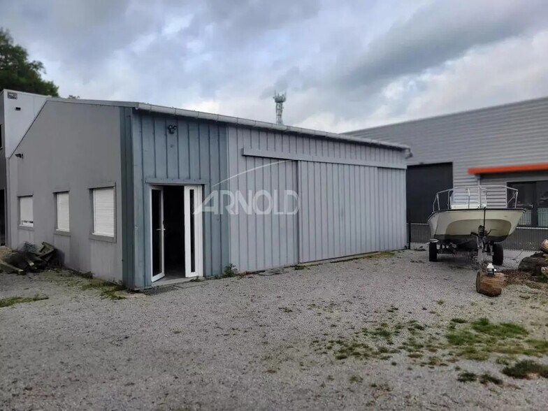 Industriel/Logistique dans Baden à louer - Photo de l’immeuble – Image 3 sur 5