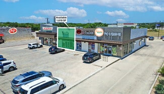 Plus de détails pour 8815 Potranco Rd, San Antonio, TX - Local commercial à louer
