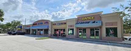 3730 Tampa Rd, Oldsmar, FL à louer Photo de l’immeuble– Image 1 sur 7