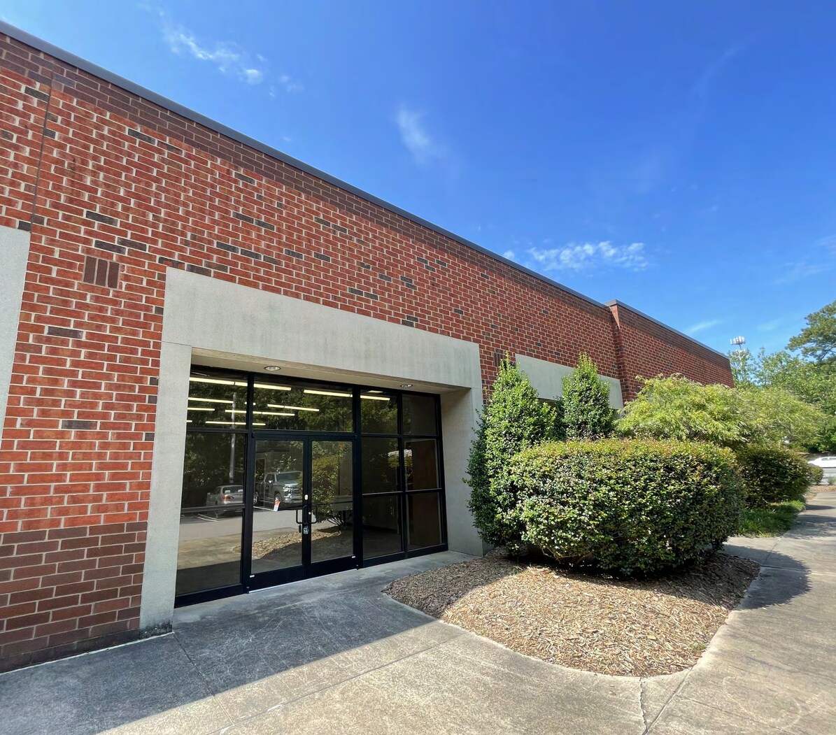 960-988 Trinity Rd, Raleigh, NC à louer Photo de l’immeuble– Image 1 sur 19