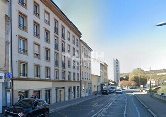 Plus de détails pour Local commercial à louer