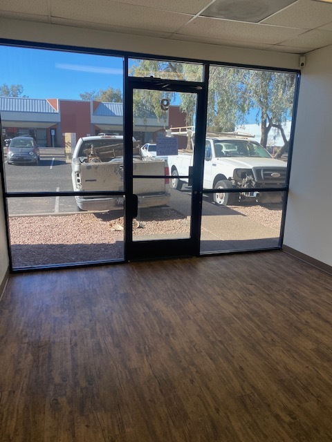 3334-3432 W Wilshire Dr, Phoenix, AZ à louer Photo de l’immeuble– Image 1 sur 5