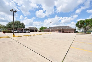 Plus de détails pour 11110 S Highway 6, Sugar Land, TX - Local commercial à louer