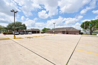 Plus de détails pour 11110 S Highway 6, Sugar Land, TX - Local commercial à vendre