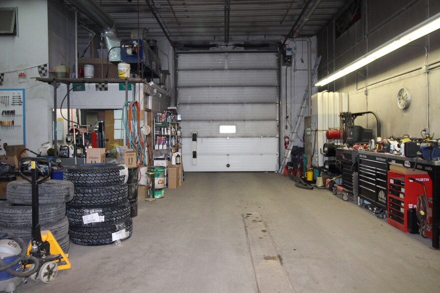 426 10 St N, Lethbridge, AB à vendre - Photo de l’immeuble – Image 3 sur 14
