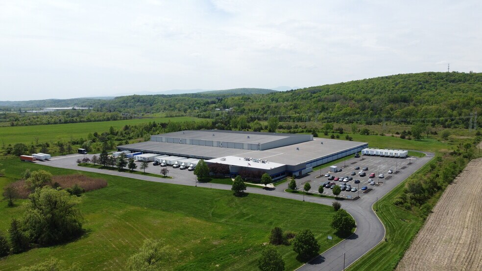 12089 Route 9W, W Coxsackie, NY à louer - Aérien – Image 1 sur 3